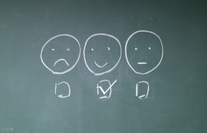 魔店店群：拼多多评价如何修改？有什么作用？