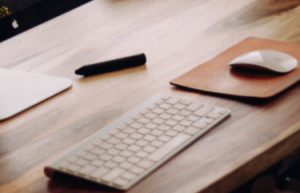 淘宝直播带货赚钱吗？有几种模式？